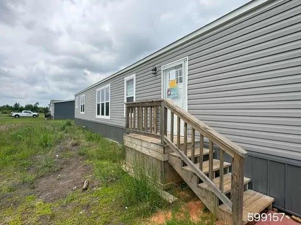 390 Barkman Bnd, Hooks, TX 75561