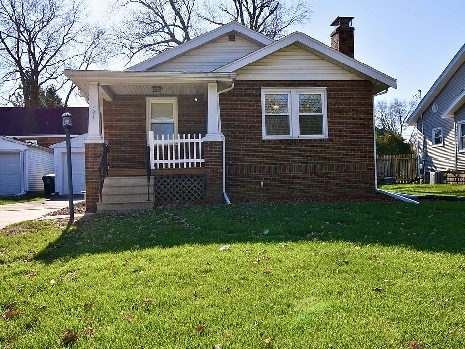 1st image of 204 W Kelsey St