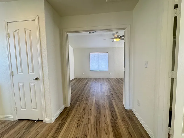 1078 Country Skies Ave — Photo 17