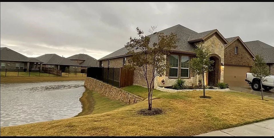 1st image of 4051 Ellinger Dr