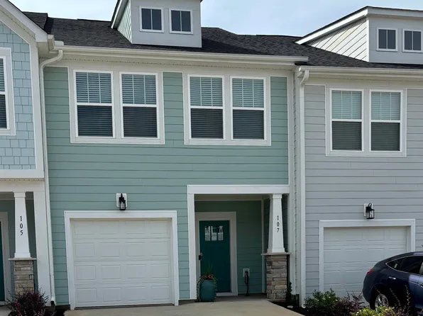 107 Cobden Ct, Simpsonville, SC 29681