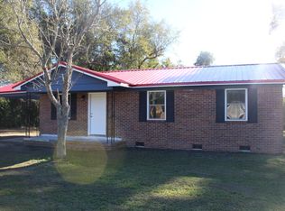 311 Frans Ln, Saint Stephen, SC 29479