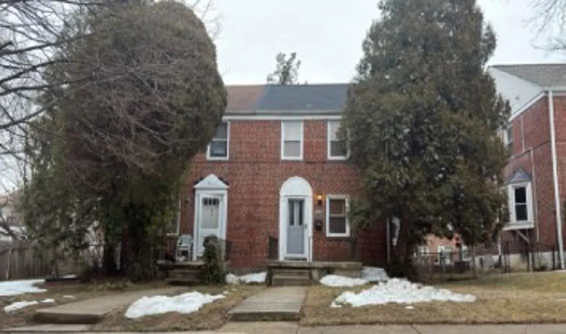 4811 Norwood Rd photo 1