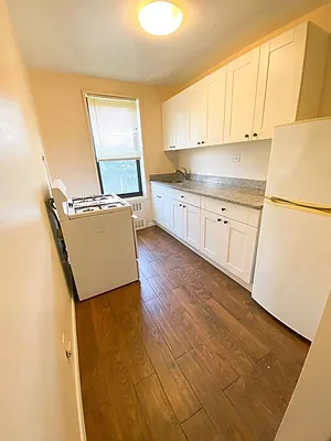 Sold by Square Realty Global Inc | media 4