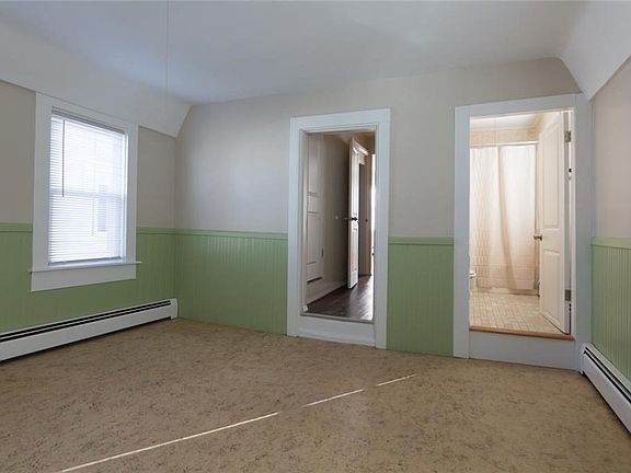 4th image of 185 Carpenter St Floor 2