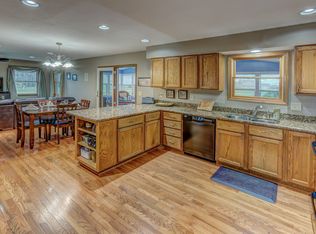 2570 Clark Shaw Rd, Powell, OH 43065