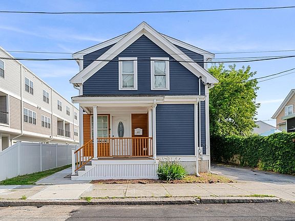 3rd image of 883 Grinnell St