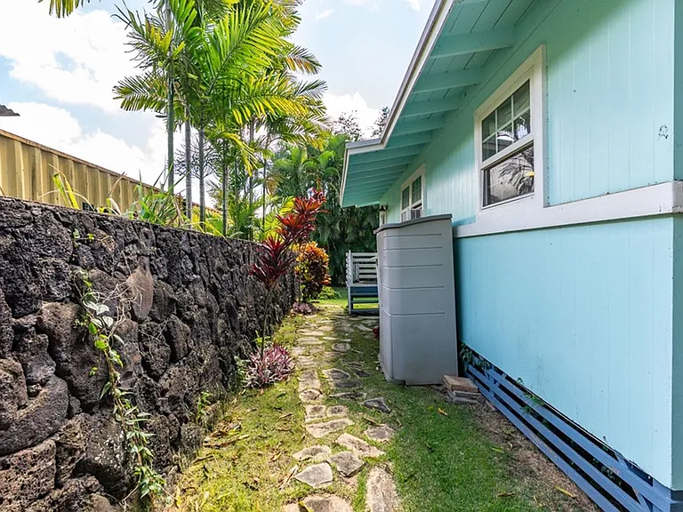 59-638 Kamehameha Hwy #A — Photo 32