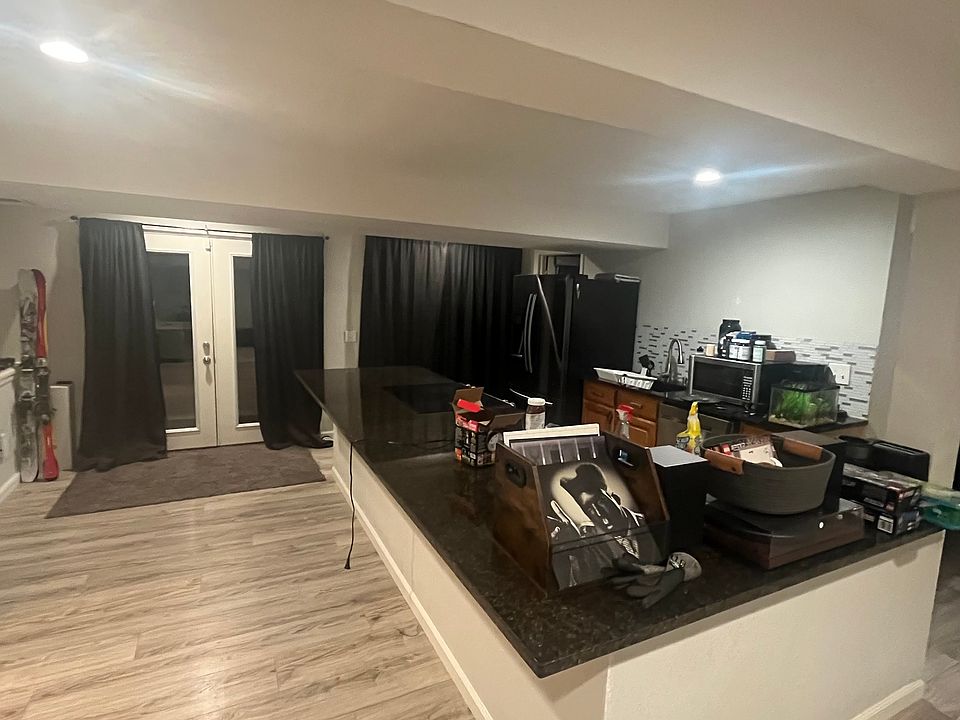 2nd image of 209 Southpark Rd