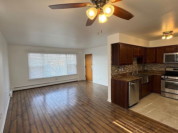5th image of 10925 S Keating Ave #3