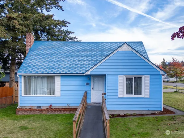 821 S Peabody Street, Port Angeles, WA 98362