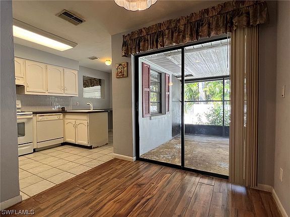 5th image of 13138 Burningtree Ave