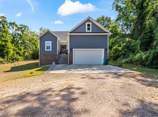 440 N Lee St, Leesville, SC 29070