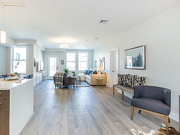 4th image of 70 Bremen St #205