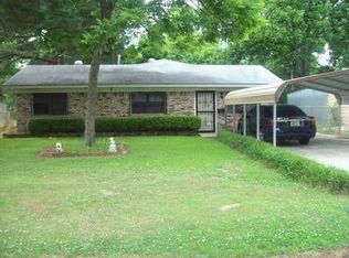 913 E 19th Ave, Pine Bluff, AR 71601