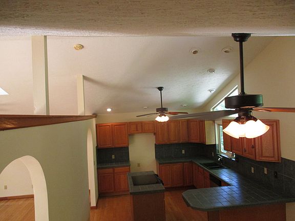 Spacious open Kitchen