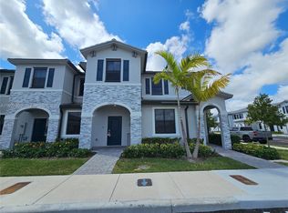 Pine Isle, Homestead, FL 33033