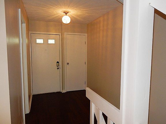 2nd image of 70 Twin Lakes Dr