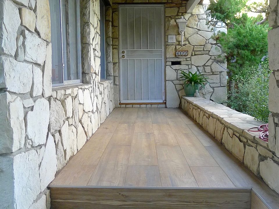 Tiled entry way