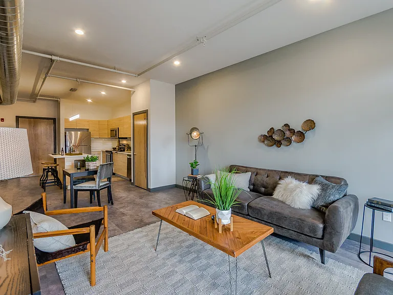 Morganford Urban Residences — Photo 9