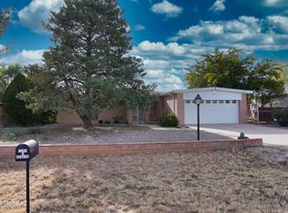 1204 E Geneva St, Pearce, AZ 85625