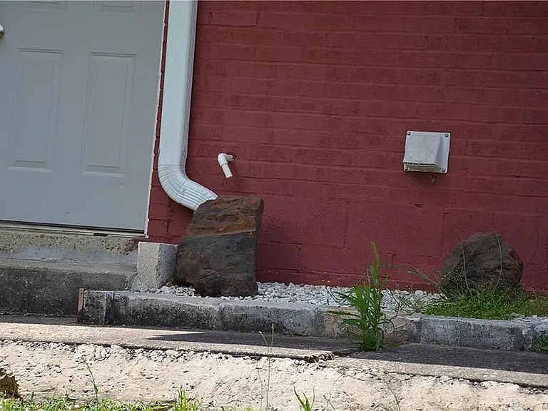 46 Richardson Dr #B — Photo 10