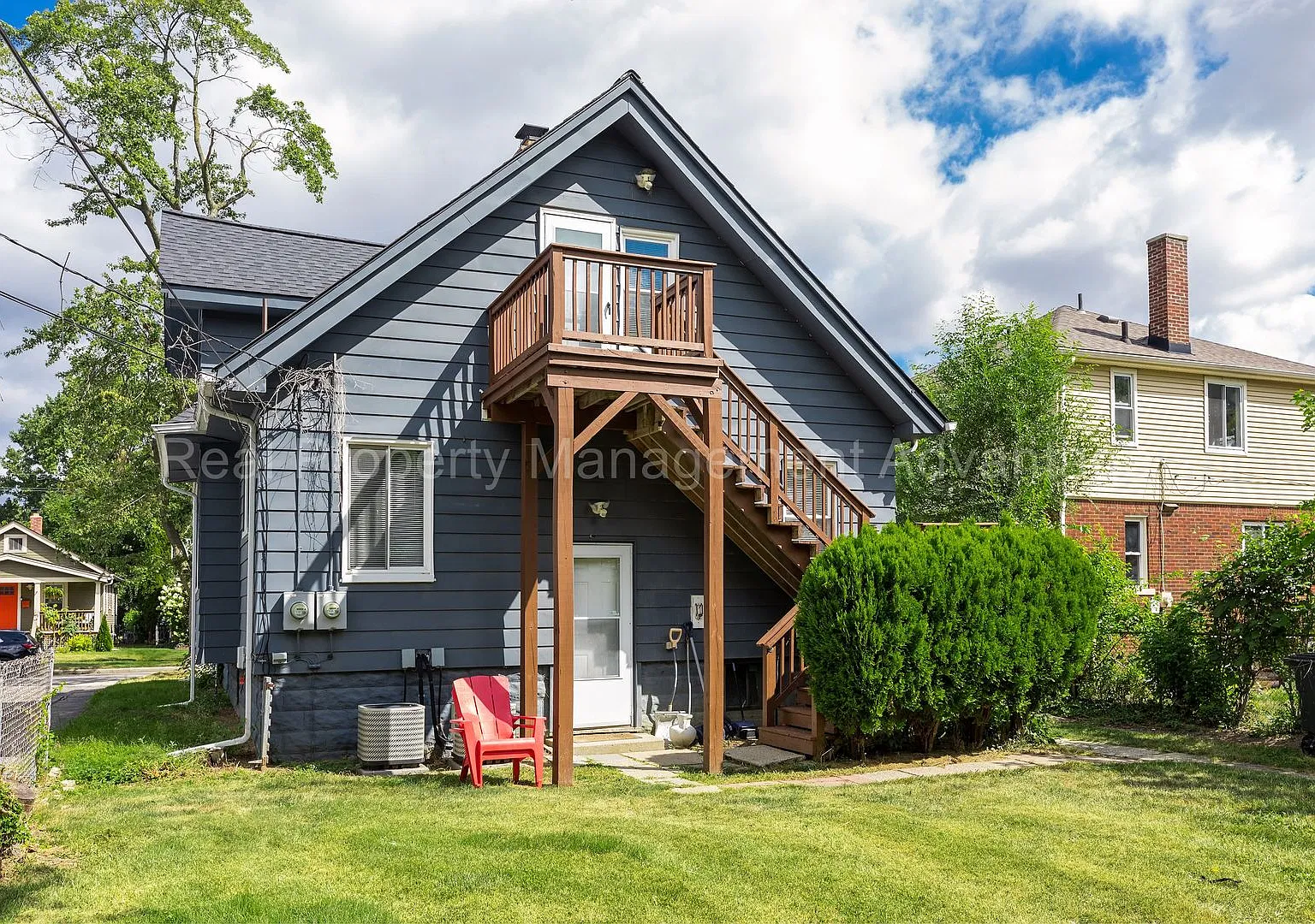 316 Spencer — Photo 3