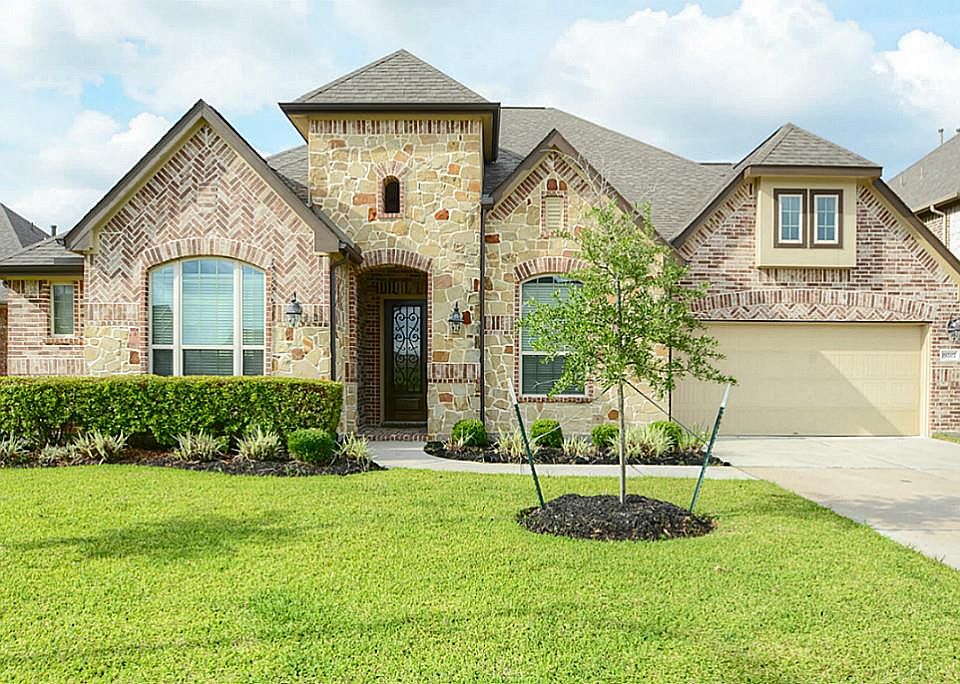 1st image of 19207 Stanton Lake Dr