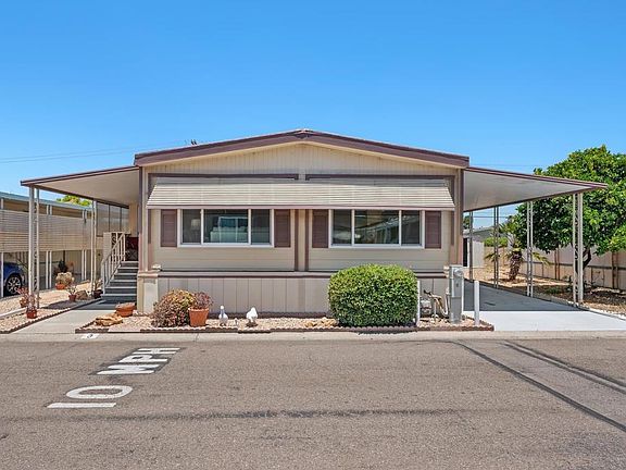 2nd image of 221 El Camino Real #3