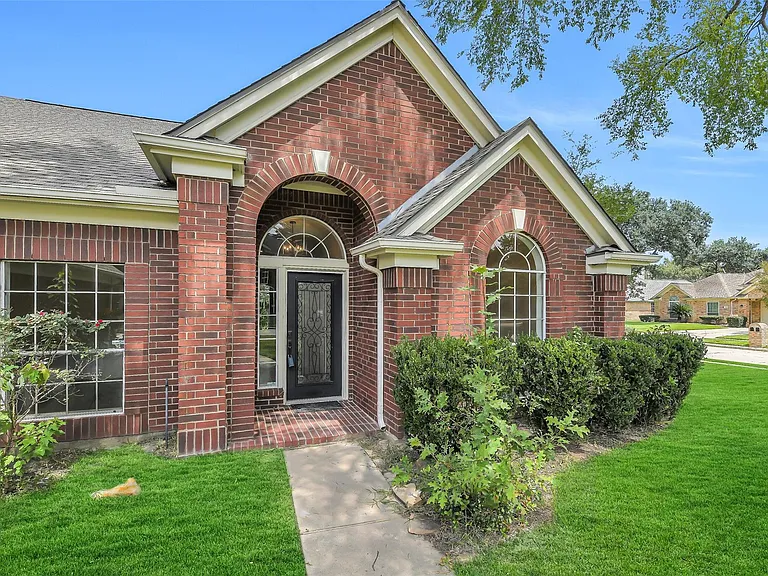 11802 Chateau Trl — Photo 11