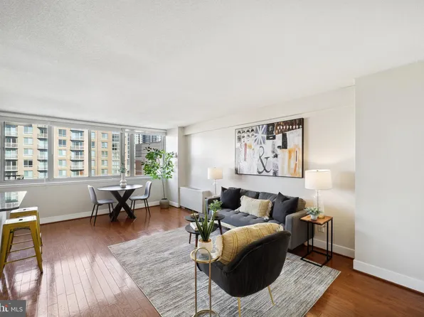 1220 Blair Mill Rd APT 810, Silver Spring, MD 20910