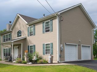 74 Holloran Rd, New Windsor, NY 12553