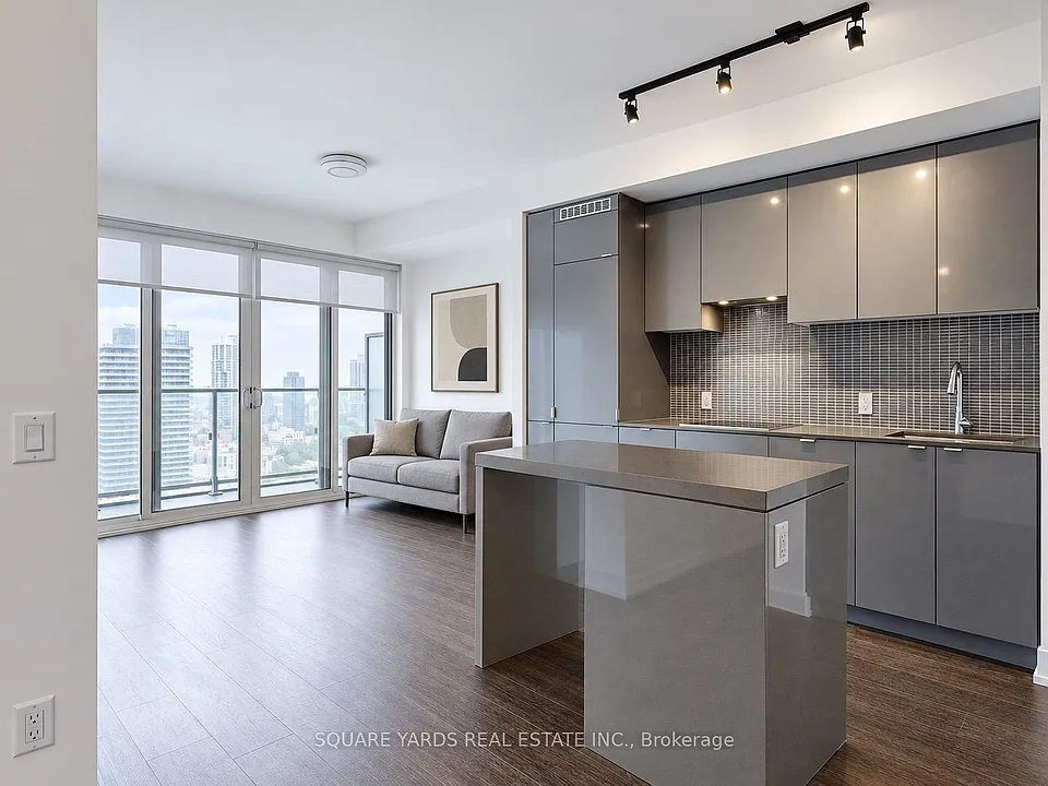 7 Grenville St #3606