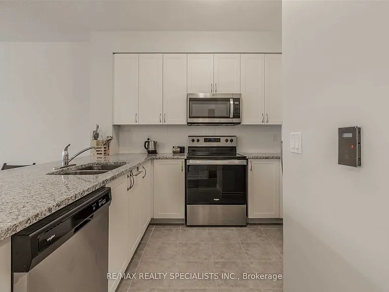 349 Rathburn Rd W #202 — Photo 6