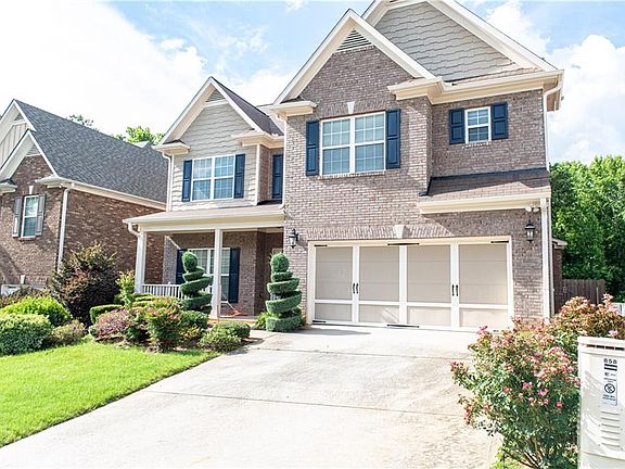2nd image of 848 Pine Cove Dr