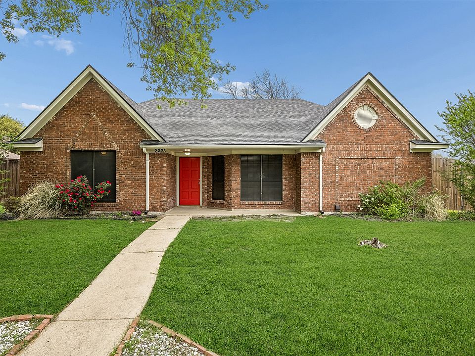 1st image of 2221 Brookside Dr