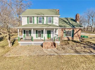 6622 County Rd W, Smithville, MO 64089