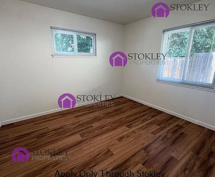 747 Harvard Dr — Photo 28