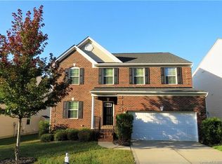 13027 Red Vulcan Ct, Charlotte, NC 28213