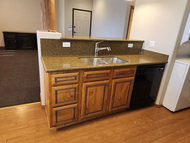 200 E Malibu Dr #C5 — Photo 5