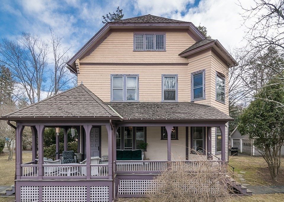 194 Amity St, Amherst, MA 01002 Zillow