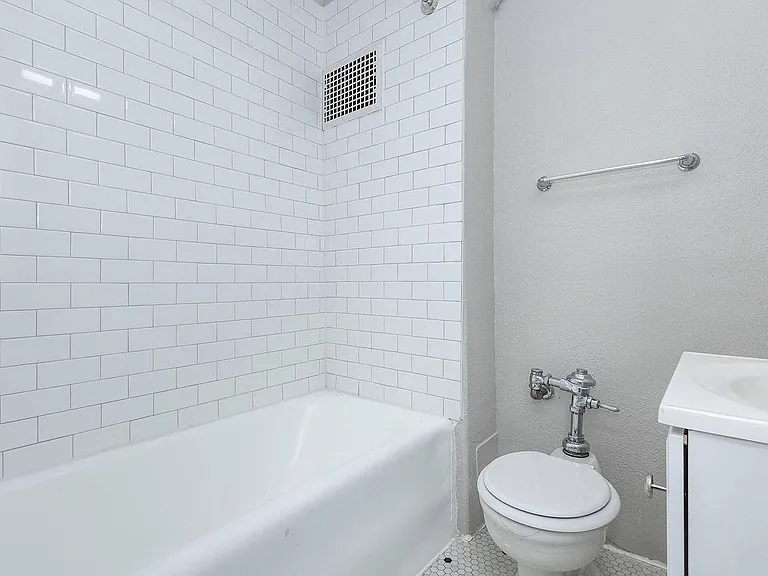 El Cortez — Photo 22