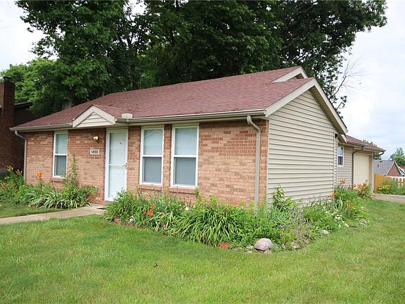 3rd image of 1200 Larrel Ln