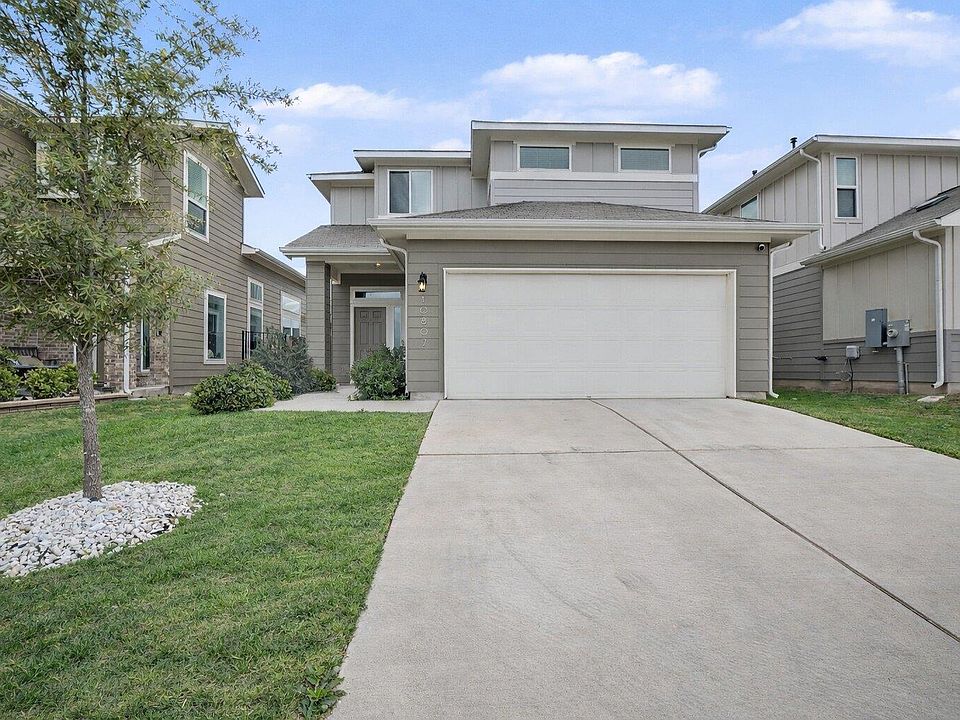 1st image of 10807 Sentinel Dr