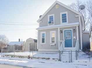 99 Epping St, Lowell, MA 01852
