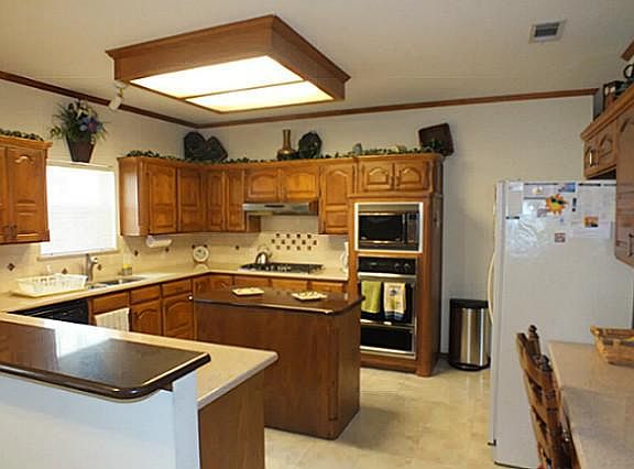 2nd image of 1505 Michael Dr