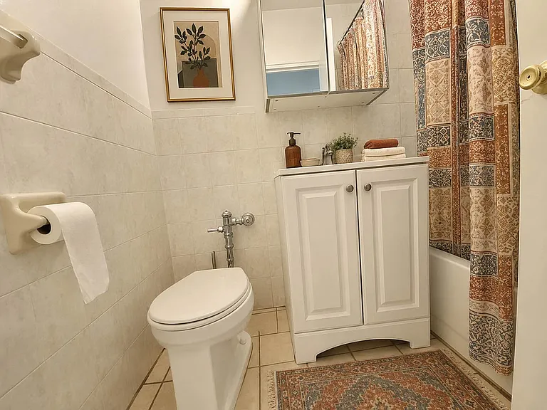 70 W 71st St #4H — Photo 5