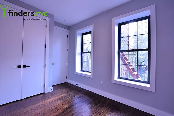 Rented by Clove Realty LLC | media 3