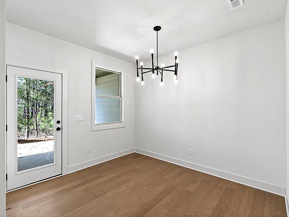 3rd image of 982 Double Helix Rd