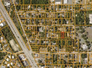 Chandler Rd, Nokomis, FL 34275